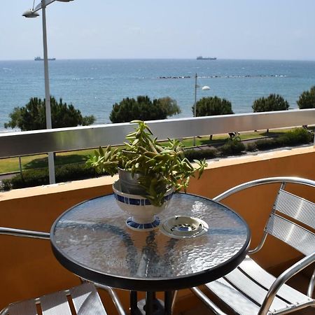 Mediterranean Breeze Apartment Limassol Exterior photo