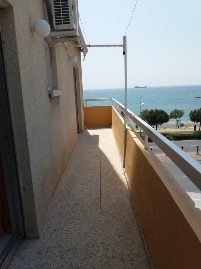Mediterranean Breeze Apartment Limassol Exterior photo